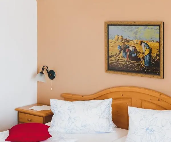 Bed & Breakfast Weingut Peter Grill Leutschach