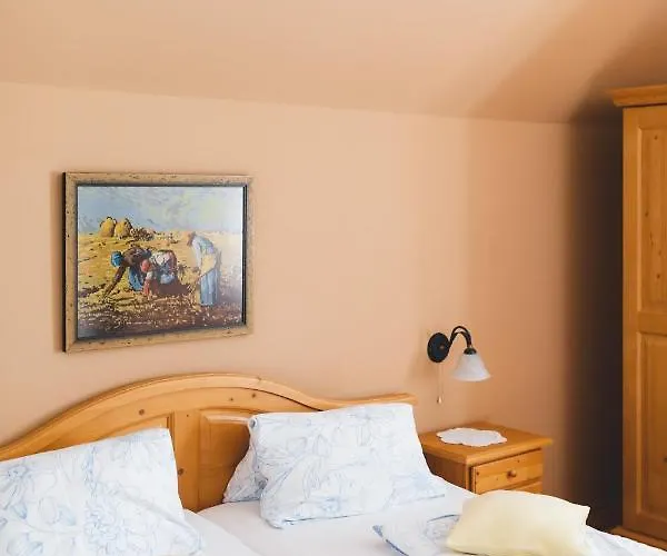 Weingut Peter Grill 3*