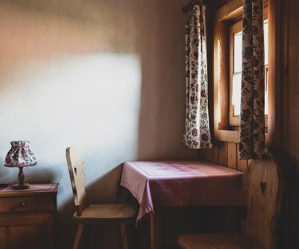 Bed & Breakfast Weingut Peter Grill 3*