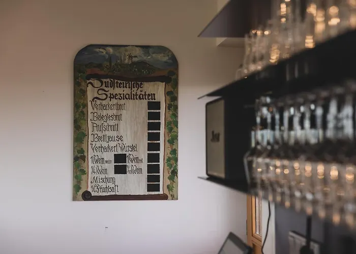 Weingut Peter Grill فندق مبيت وإفطار ليوتسشاخ